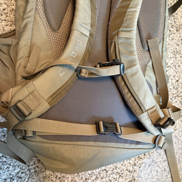 osprey 24-seven series comet backpack Packs Daypack (Black, One Size) : Buy Online at Best Price in KSA A zippered laptop compartment can accommodate a laptop up to 16 inches in size Osprey Comet 30 Backpack Black